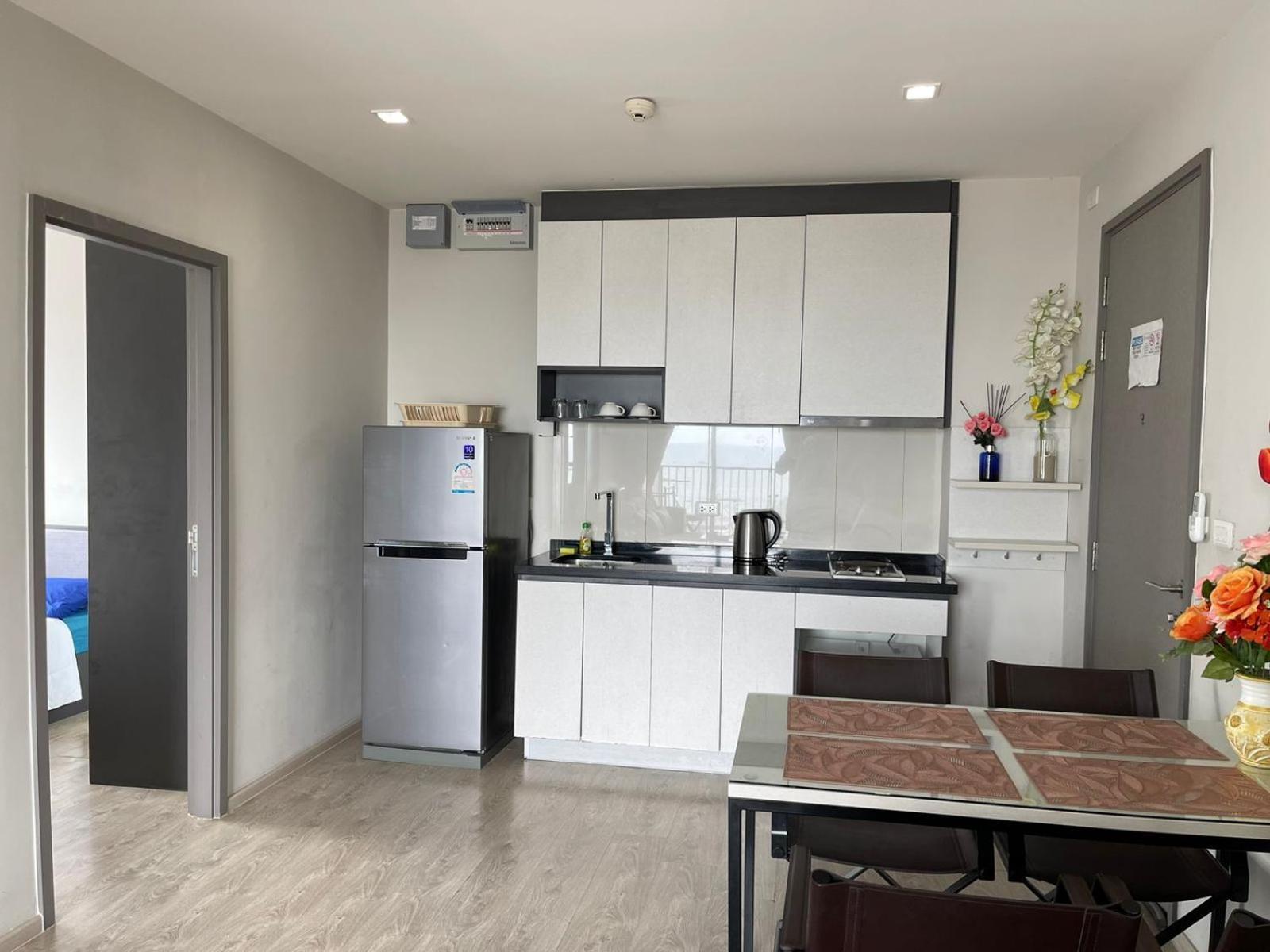 The Base Infinity Apartment Pattaya Exterior photo